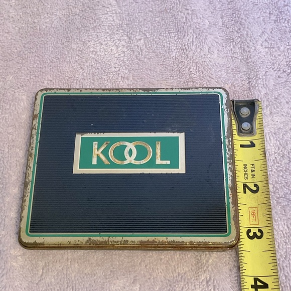 BUY 2 OR MORE $10 OR LESS GET 3rd LESSER FREE!  KOOL Cigarettes Empty Metal Tin - Picture 4 of 4